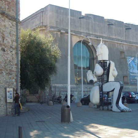 Una Porta Sul Porto Antico Genoa Exterior photo